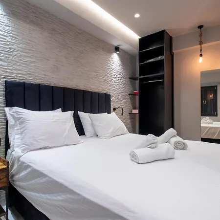 Urban Luxury In Chania Centre 아파트